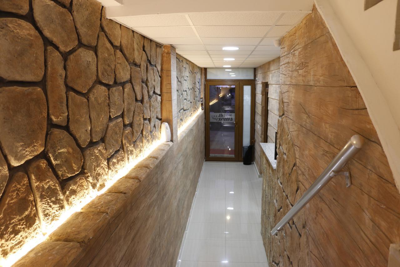 Hotel Ultra Star Скопье Экстерьер фото